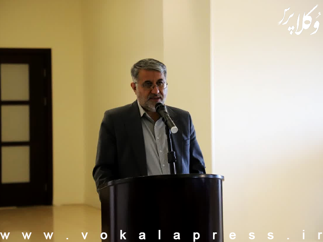 رئیس سازمان قضایی نیرو‌های مسلح استان یزد: وکیل موفق، صرفاً نماینده حقوقی موکل نیست، بلکه آینه‌دار عدالت و حافظ اصول اخلاقی و حرفه‌ای در نظام قضایی کشور است