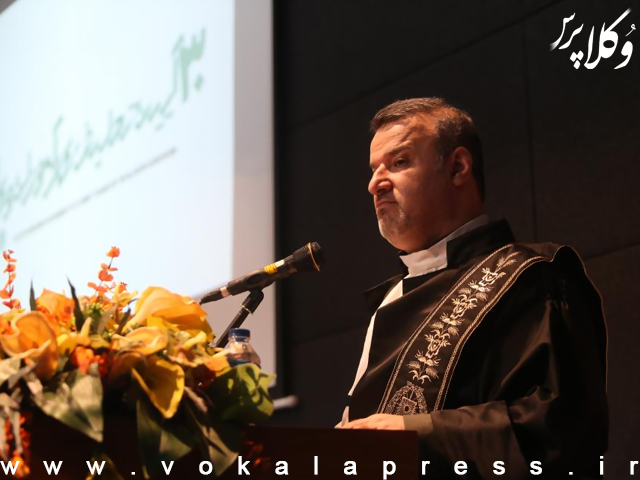 «وکالت مشترک»؛ راهکاری عملی تا زمان تعیین تکلیف نهایی موضوع وکالت اجباری