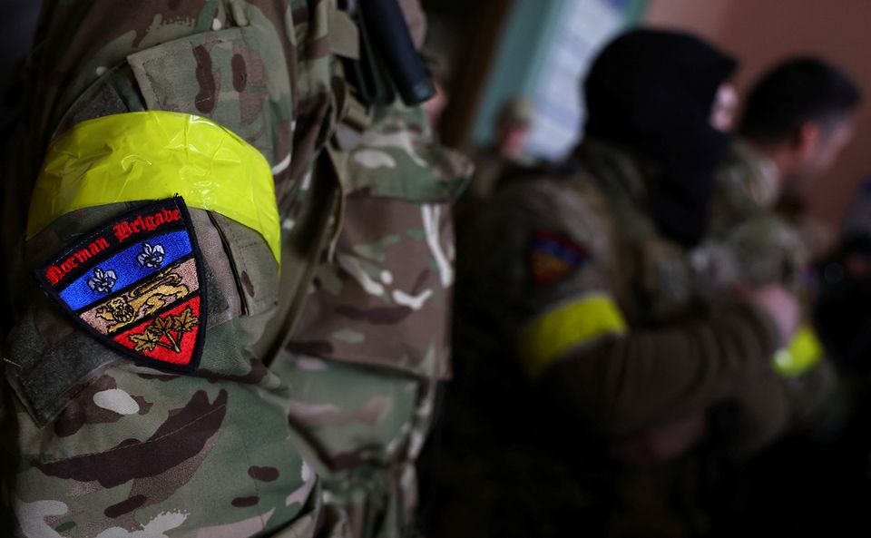 نشان یک جنگجوی بریتانیایی داوطلب در جنگ اوکراین