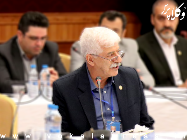 وکیل سید علی باقری تبار رئیس کانون وکلای دادگستری مازندران شد