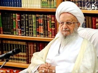 فتوای آیت الله مکارم شیرازی در خصوص تهدید مرجعیت و رهبری جامعه اسلامی