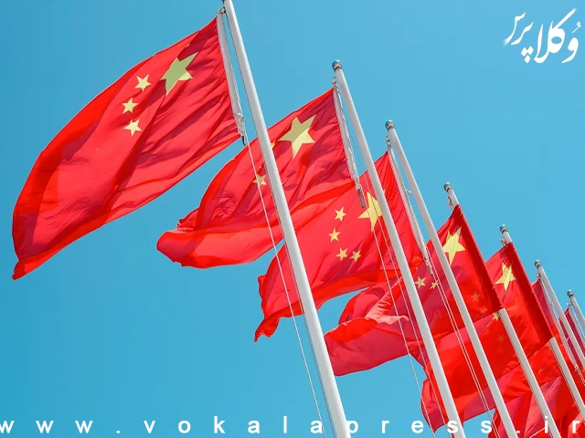 چین تولیدکنندگان محتوا را در حوزههای پزشکی، حقوق، آموزش و امور مالی موظف به ارائه مدارکِ تخصصی کرد