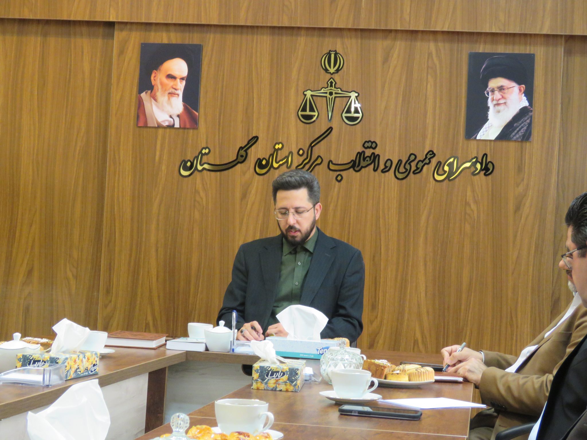 دیدار هیأت‌مدیره کانون وکلای گلستان با دادستان جدید مرکز استان