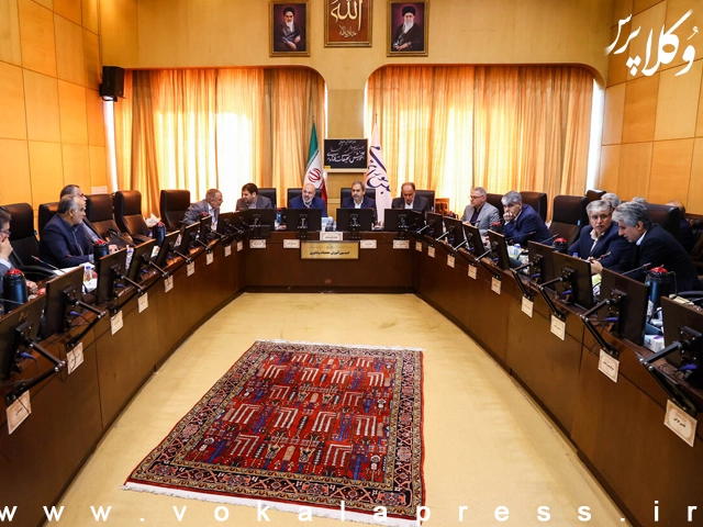 بررسی عضویت وکلای راه یافته به مجلس دوازدهم در کمیسیون های تخصصی در اجلاسیه دوم