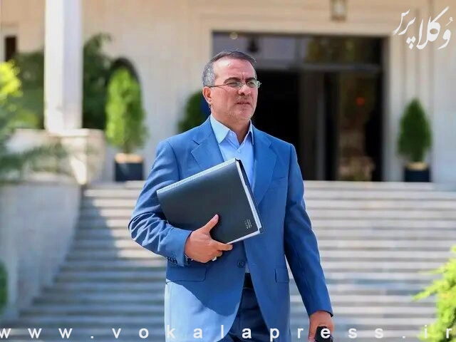 معاون رئیسجمهور و رئیس سازمان اداری و استخدامی کشور اعلام کرد: