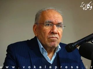 مندنی پور رئیس سابق اتحادیه سراسری کانونهای وکلای دادگستری ایران و رئیس اسبق هیأت مدیره کانون وکلای دادگستری فارس و کهگیلویه و بویراحمد