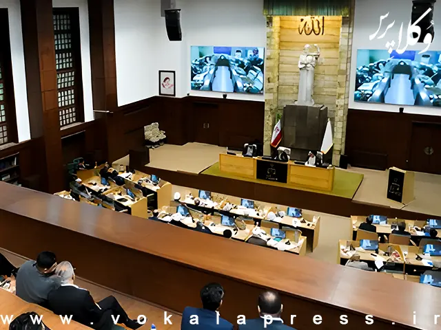 رای شعبه دیوان عالی کشور با موضوع قابل فرجام نبودن آرای دادگاه بخش در مقام دادگاه صلح در دعاوی با خواسته کمتر از یک میلیارد ریال | وکلاپرس