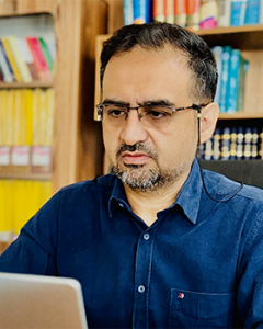 سیاوش هوشیار