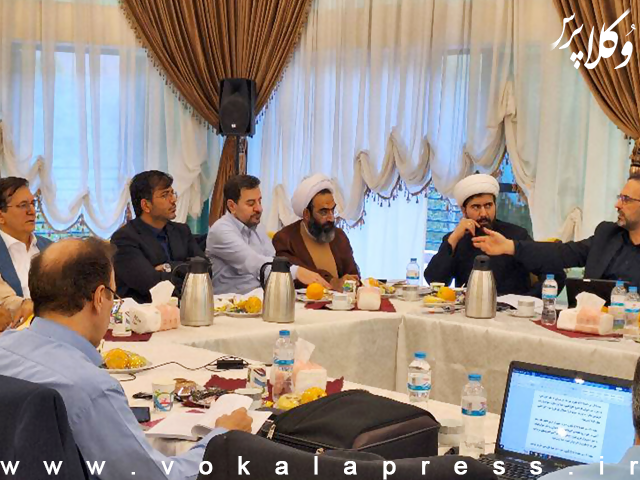 بررسی طرح اصلاح قانون آیین دادرسی کیفری در سه شیفت کاری و طبق اصل ۸۵ قانون اساسی