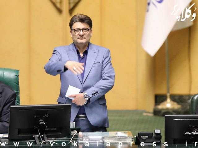 سخنگوی کمیسیون قضایی مجلس نمایندگان نباید از امتیاز ماده ۸ برای دریافت پروانه وکالت استفاده کنند
